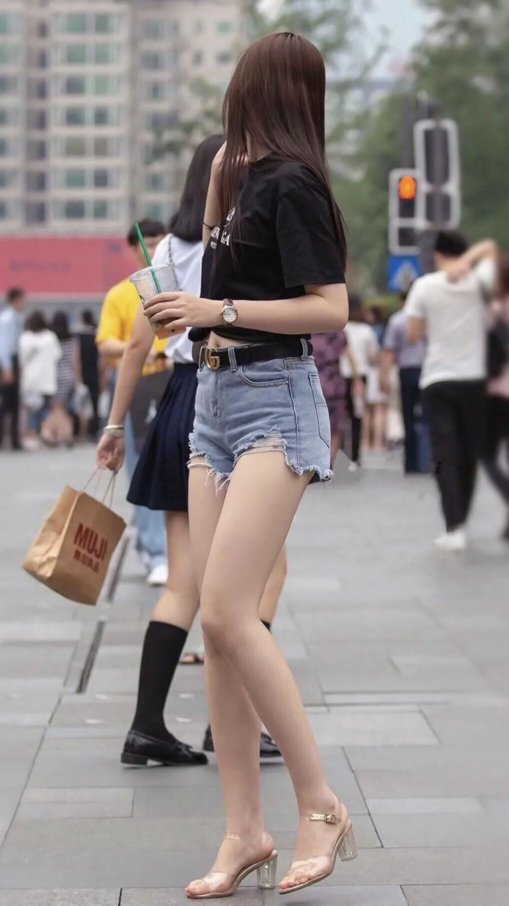 外援角色定位是否干扰球队战术统一，外援限制
